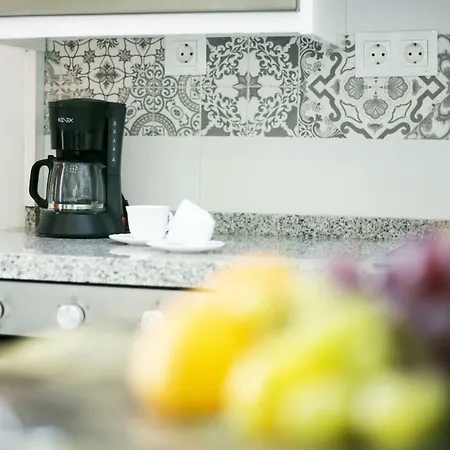 Apartment Monko Center, Garden & Pool O *